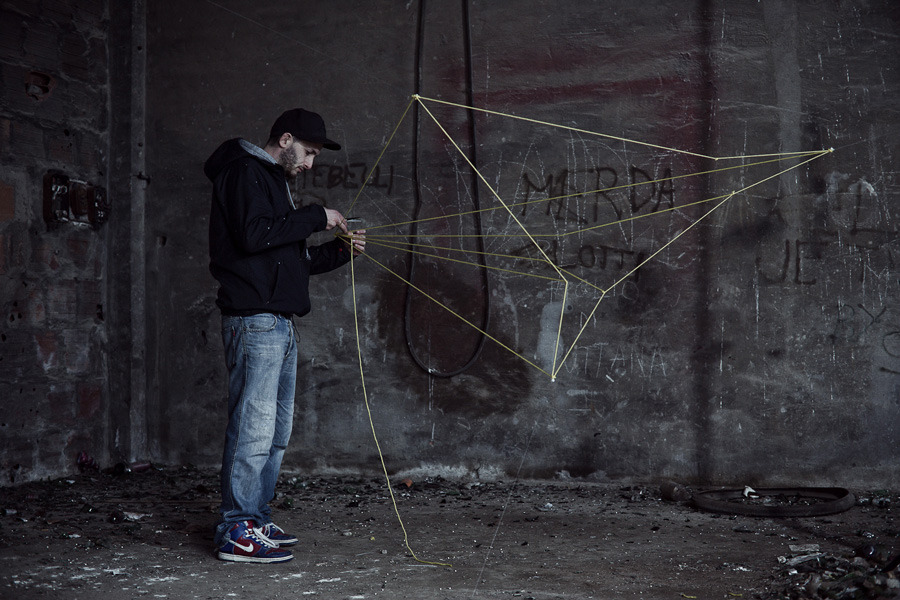 Moneyless, Italy unurth street art