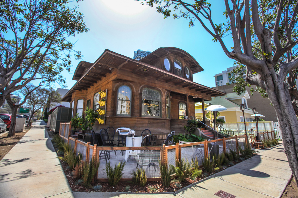 Queenstown Public House - Carly Ealey - Art, Photo, Design, Social