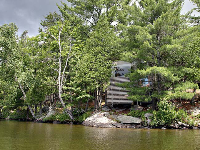 How to move a shed to a new house How to storm-proof your garden - from plants to fencing