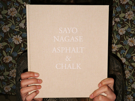ASPHALT & CHALK by Sayo Nagase 永瀬沙世 Sayo Nagase（永瀬沙世）: Asphalt & Chalk - BOOK OF DAYS