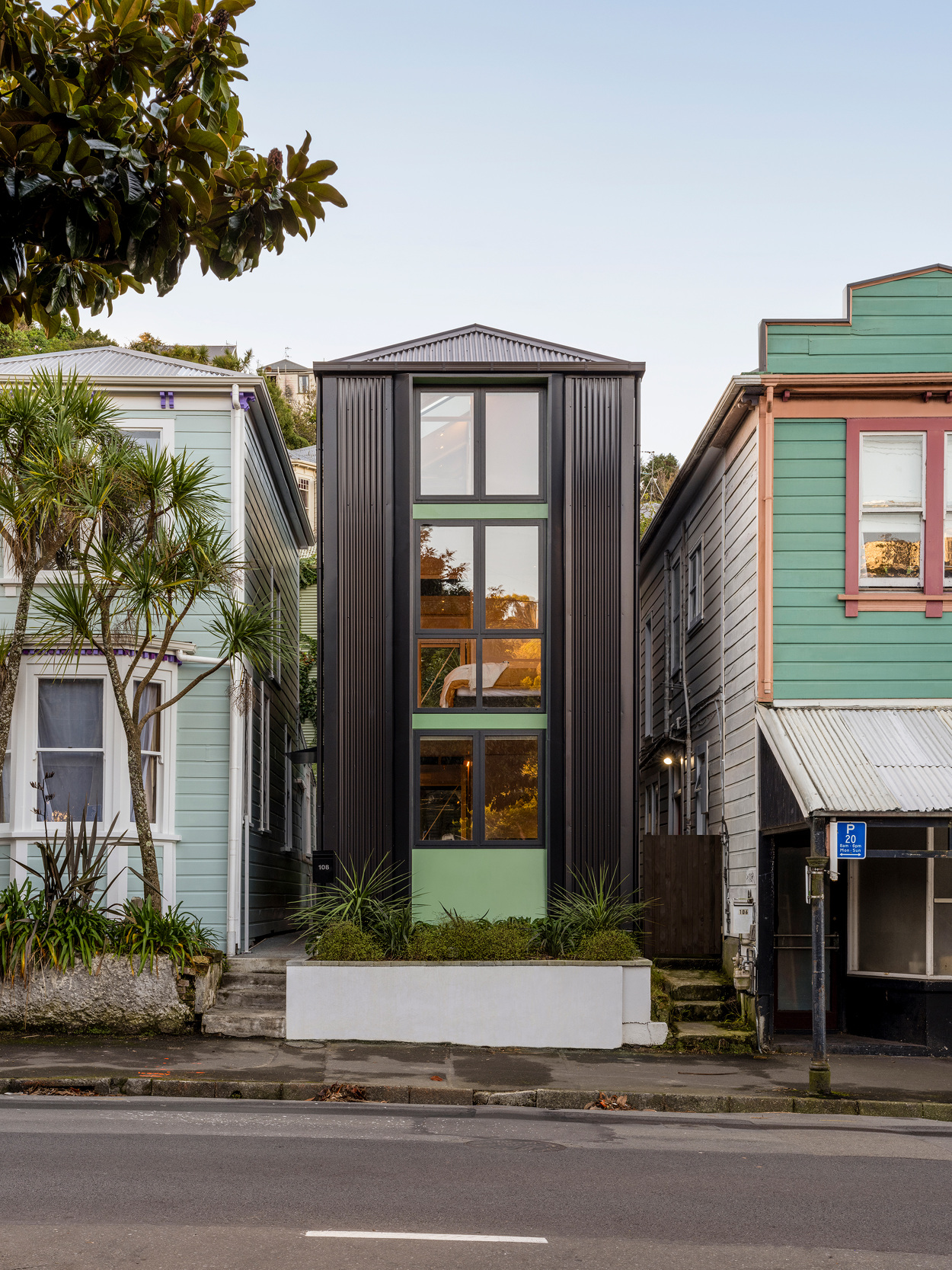 Full-Frontage - spacecraftarchitects