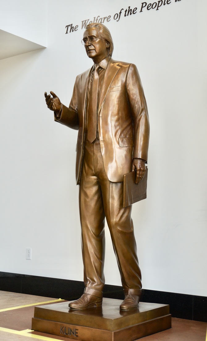 www.Collinsstudio.com