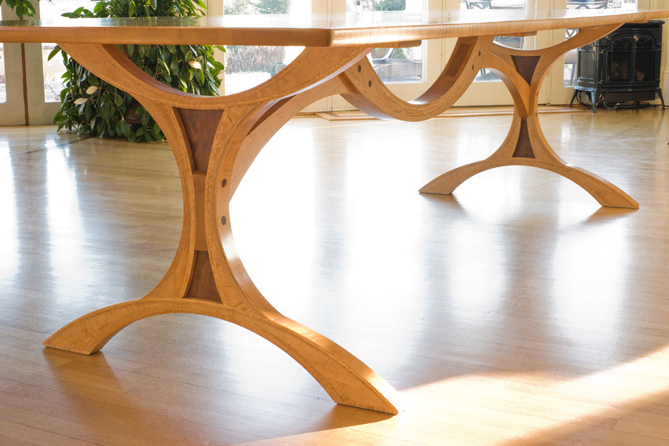 ножки для кухонного стола из фанеры. ножки из фанеры. дизайнерский деревянный столик. ножки для стола деревянные. опора для стола дерево.