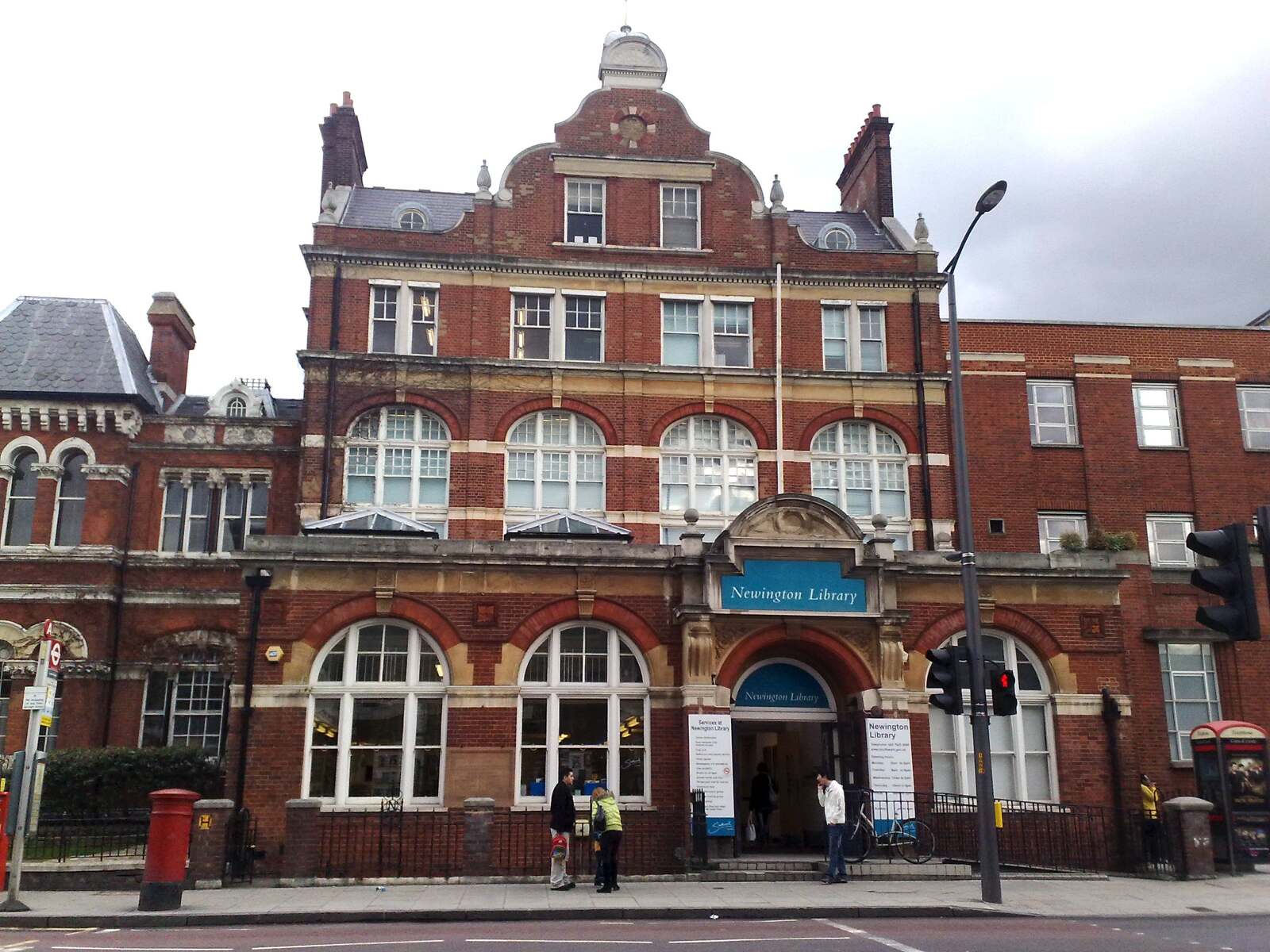 Newington Library All the Libraries in London