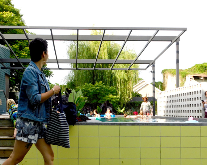 Laharpe Pool and Guest House Colectivo