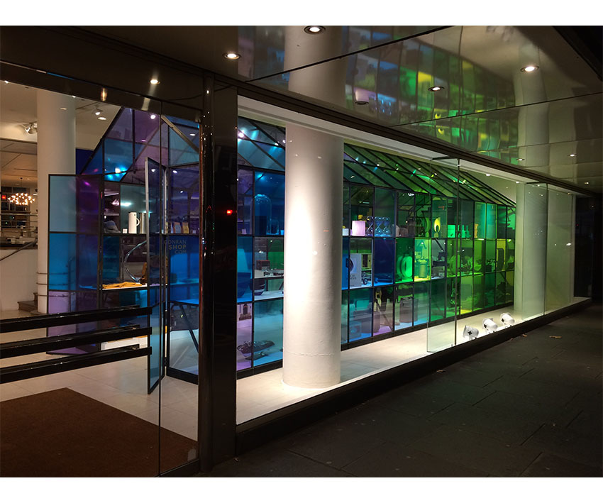 The Conran Shop. Window Displays. - Milos Designs