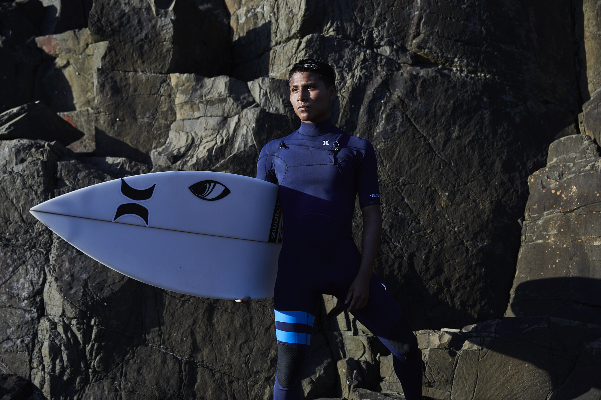 jhonny-guerrero-peruvian-surfer-tomasz-machnik