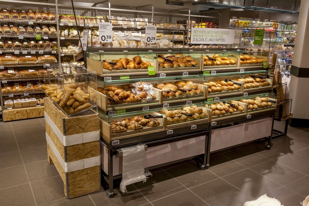 A new generation supermarket for Plus Studio meike
