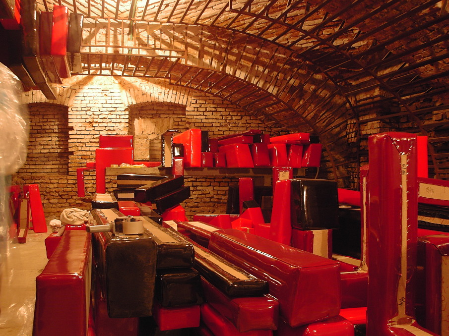 Avicola Targu Mures Ro Attila Kim Architects