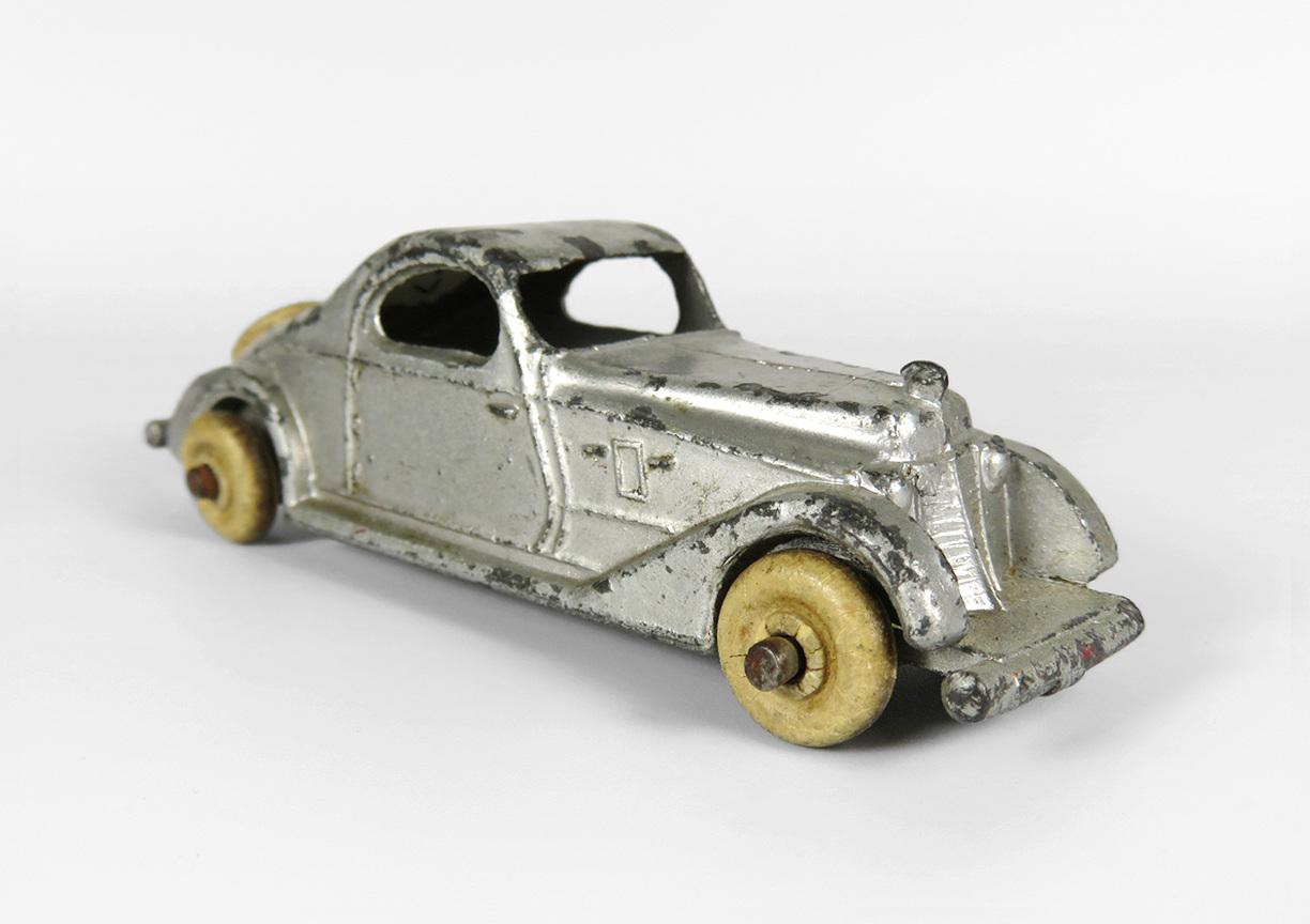 TipTop Toys Bill's Vintage Toy Garage