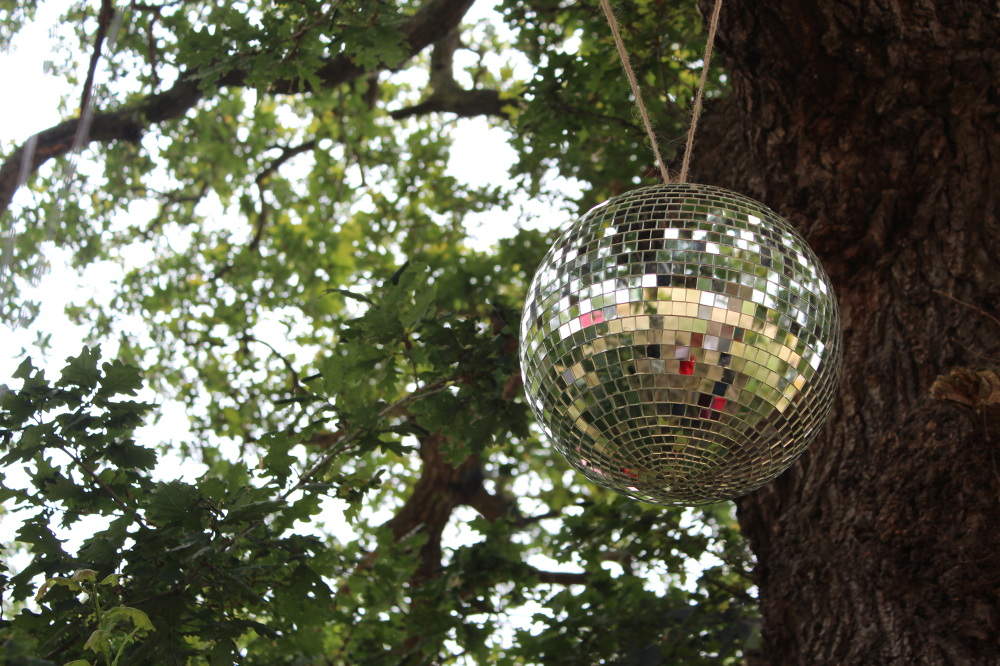 Twisted Disco Tree - VICTORIA BUTTON