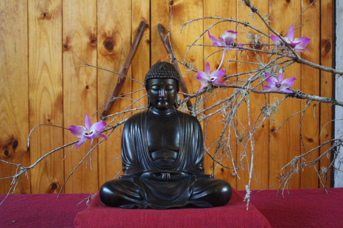 Mental Health and Intensive Meditation Retreats