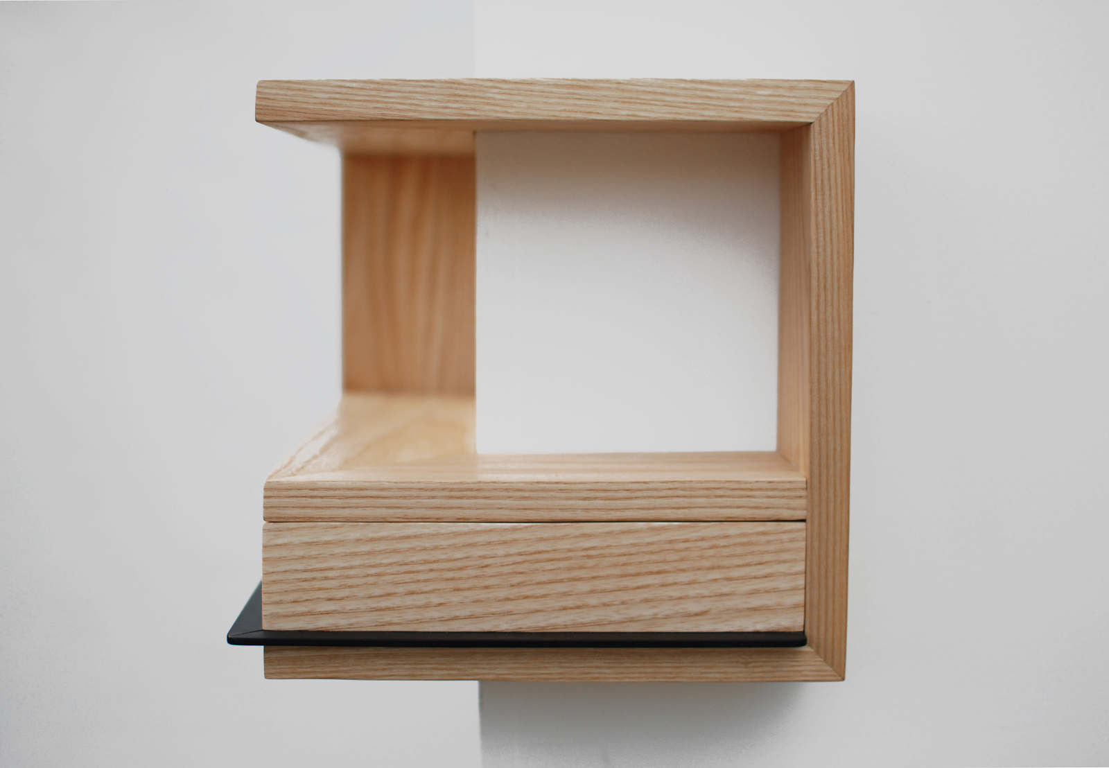 270 Corner Shelf - Heather Scott Design