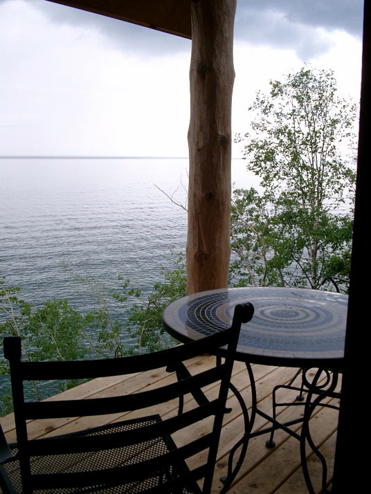 Summer Cabin on Lake Superior Atelier Ooru