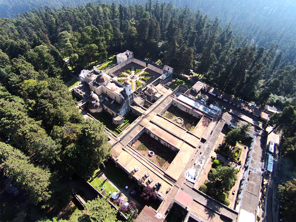 El Desierto de los Leones UNO