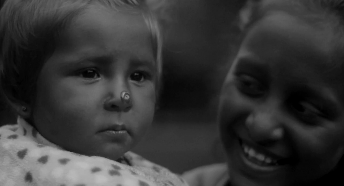 BANANA BOAT JUAN CAMILO CASTILLO