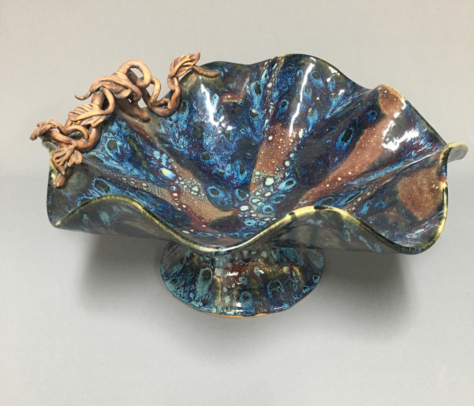 Drape Bowl on Pedestal