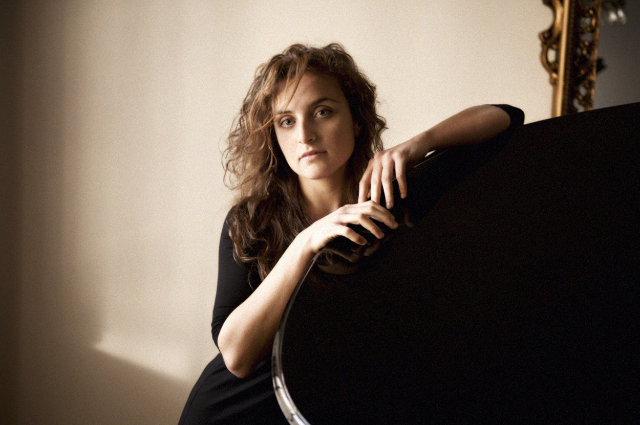 Portrait album Francesco Conti