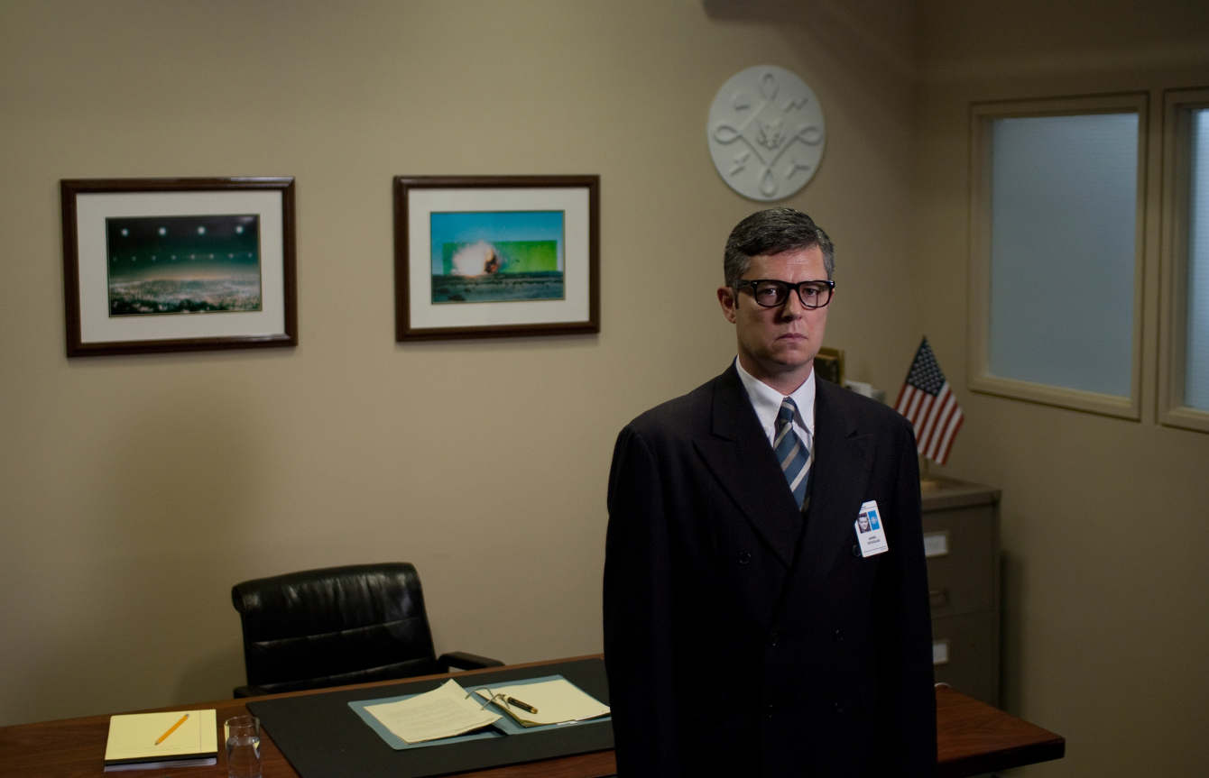 A still from Sascha Pohflepp's The Golden Institute (2009)