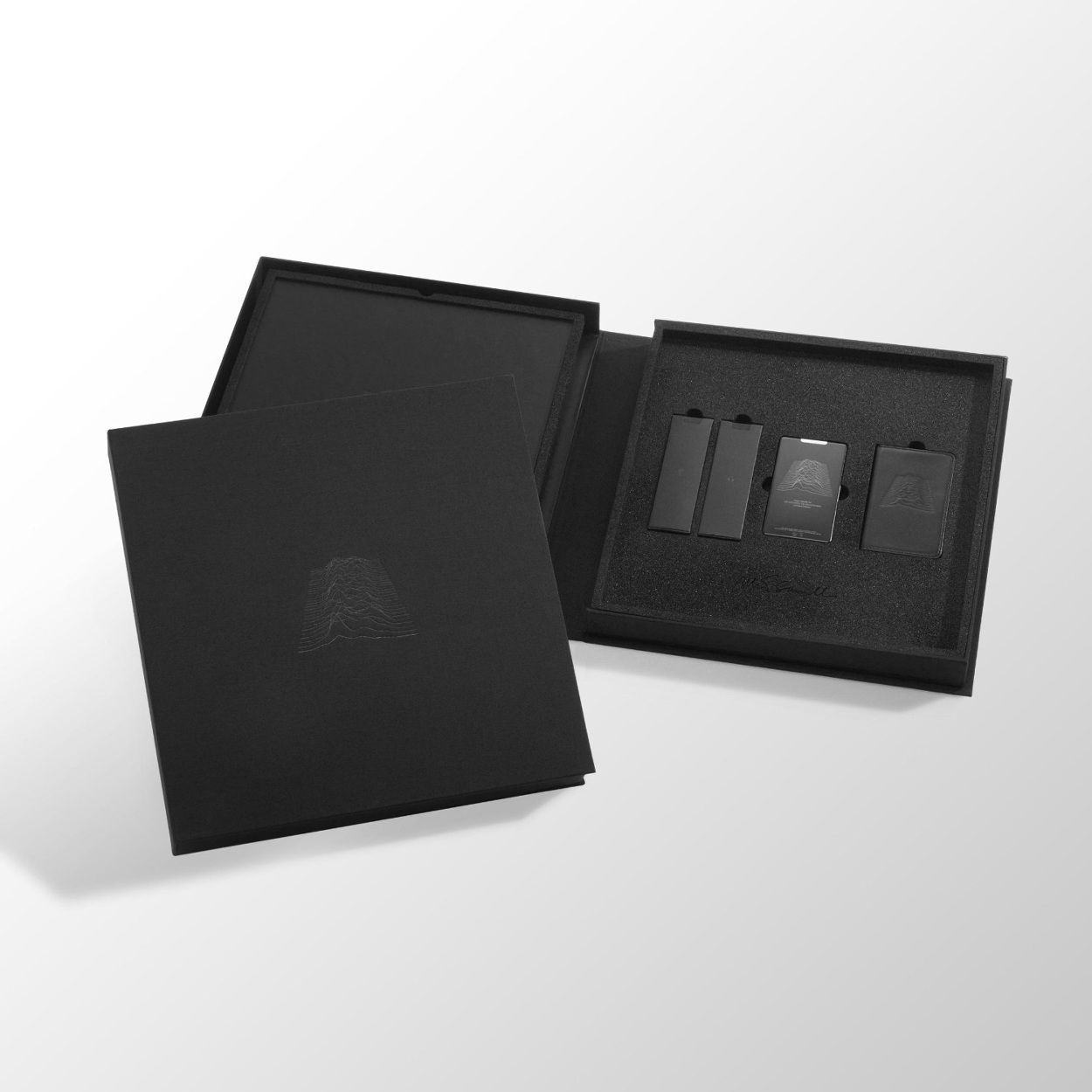Microsoft Zune Limited Edition Joy Division Player - thomas