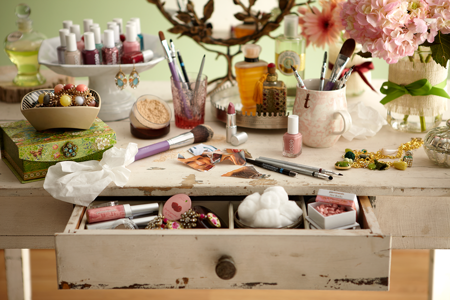 Duane Reade Holiday Look Book Annabel Nguyen — Design Portfolio