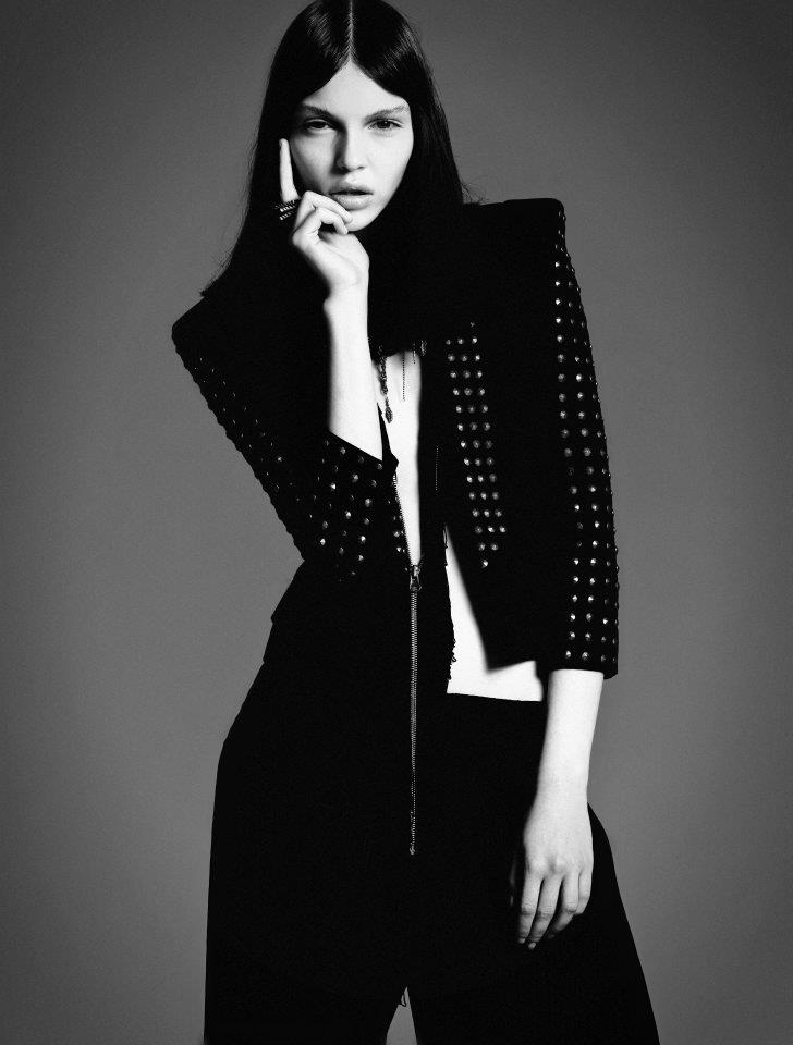 Women 3 Test Code Black