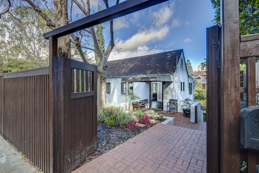 Kate Blackwood Real Estate