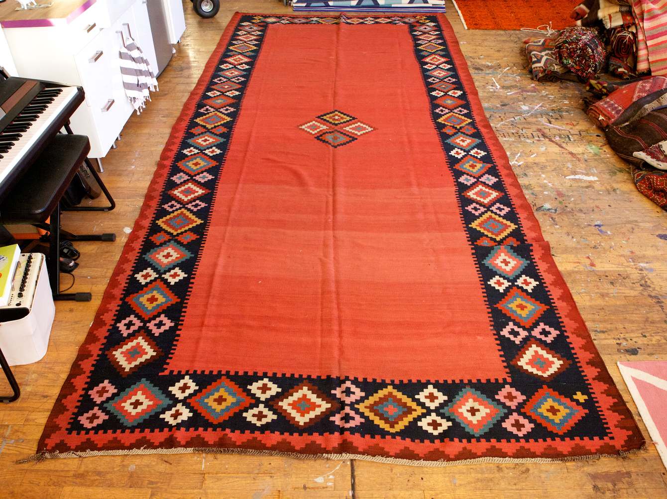 Dovetailed Iranian Rug - Vanishing Textiles