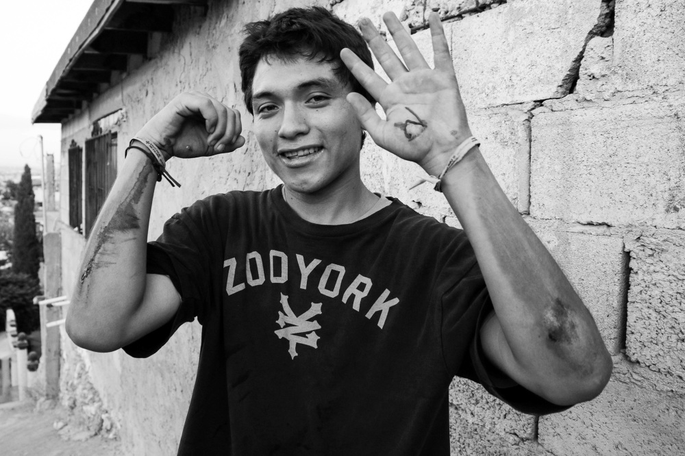 ThIS IS STILL SKATEBOARDING - Robinson Prod