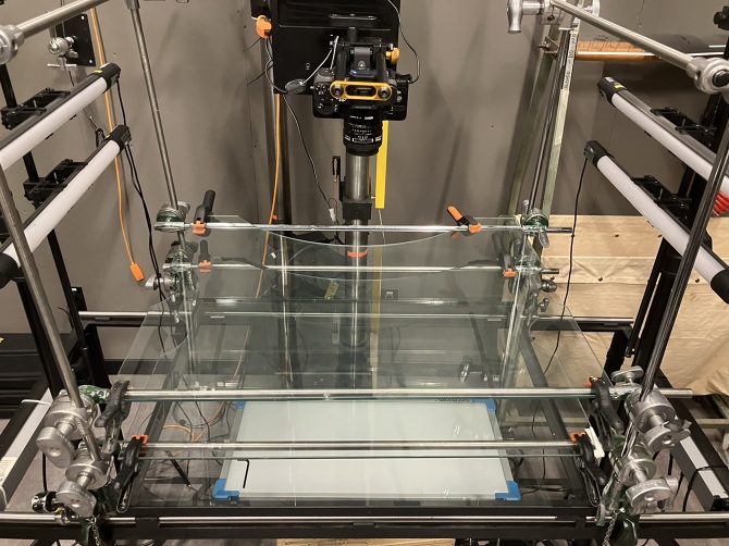 Vertical Motion Control Rig with Multi-Axis Support Assemblies ...