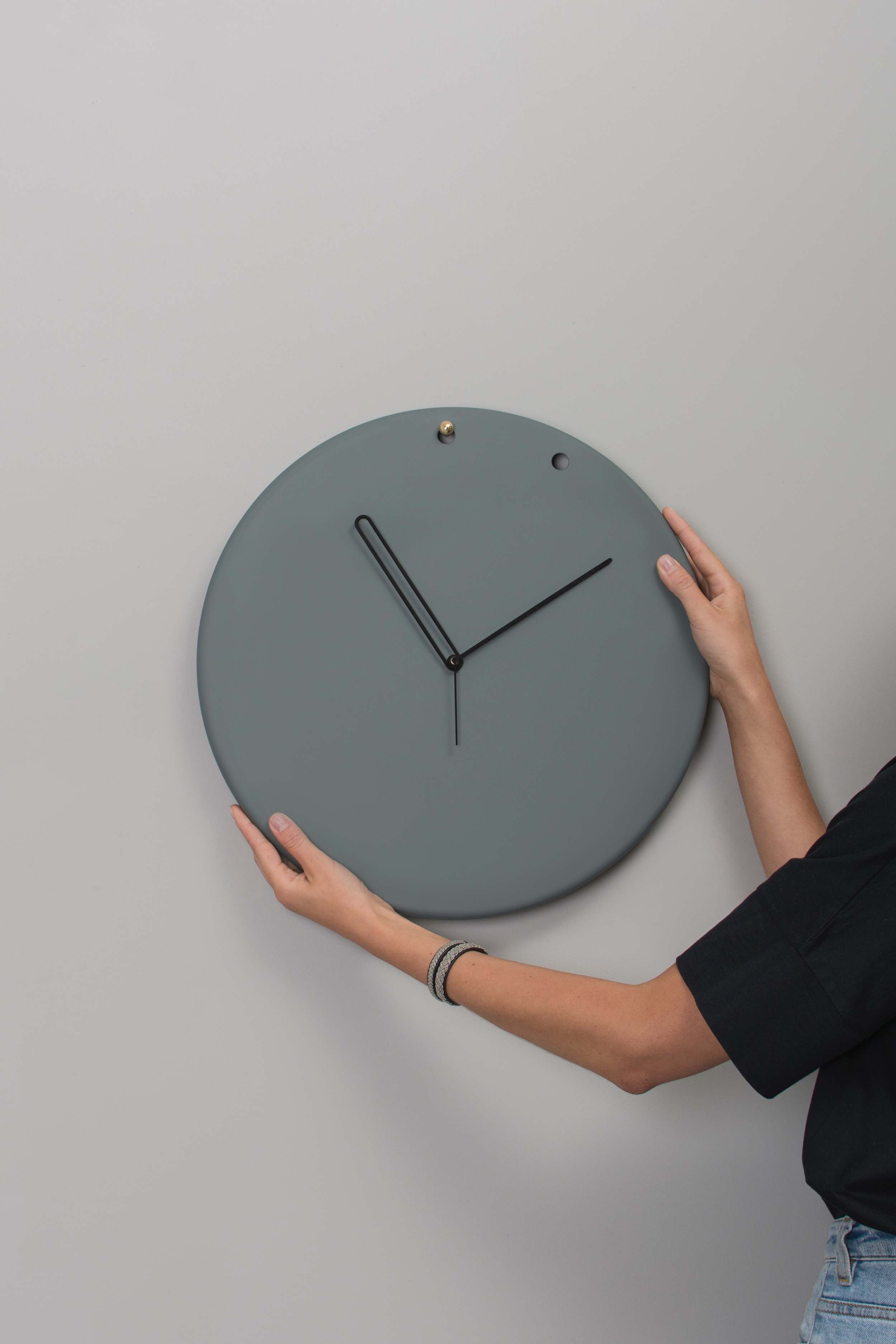 DST Clock 2017 Lukas Peet Design