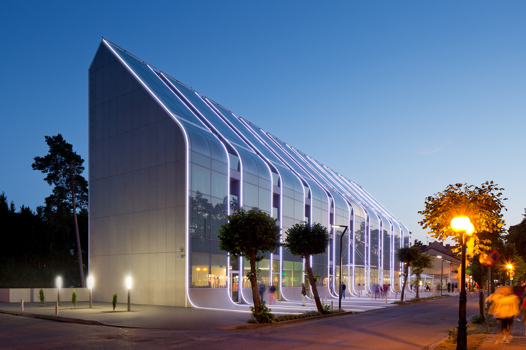 Baltic Palace Piotr Michalewicz