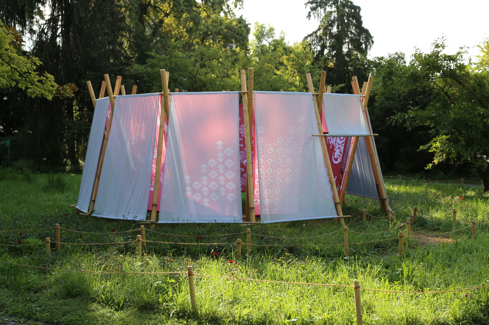 Ephemeral Enclosures, Perennial Commons - lara mehling