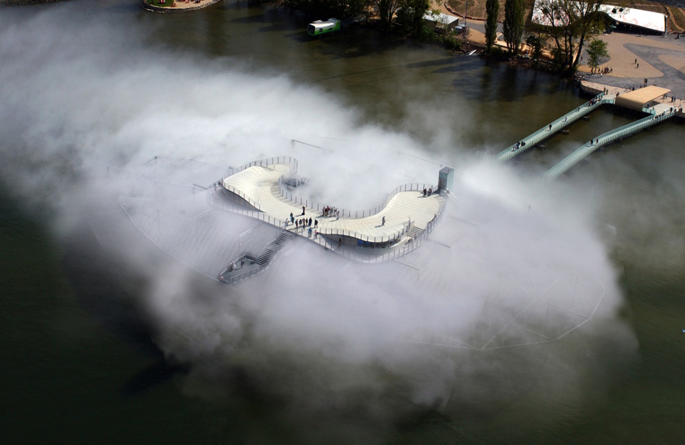 Blur Building - david huang projects