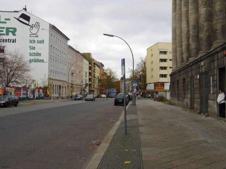 Die Kurfürstenstraße unter dem strich
