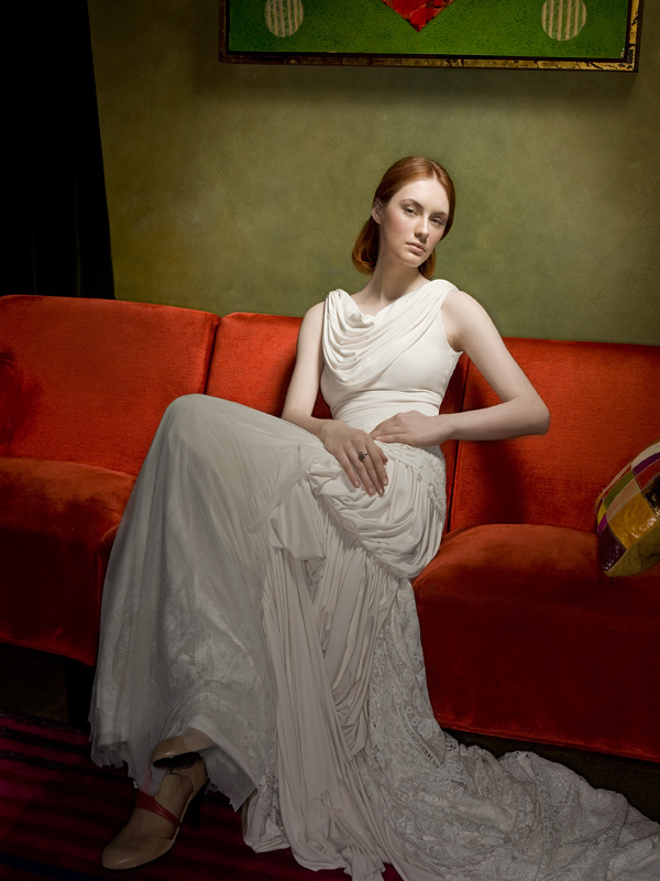 painting a lady - sofia roca