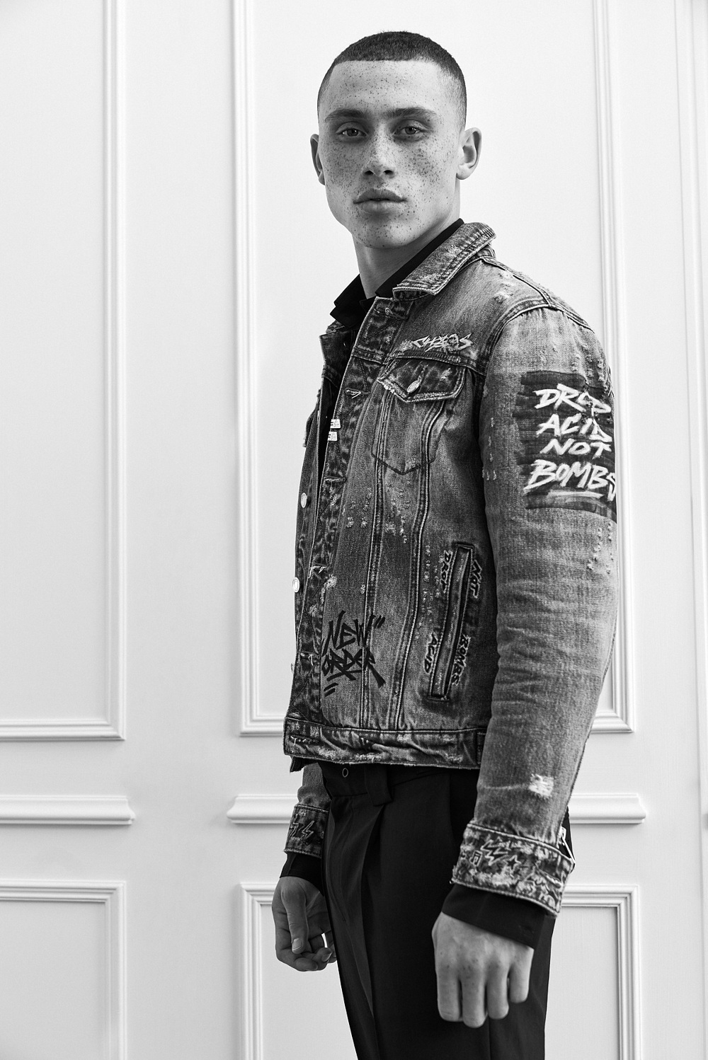 Jacob Lee Lookbook Male consolu