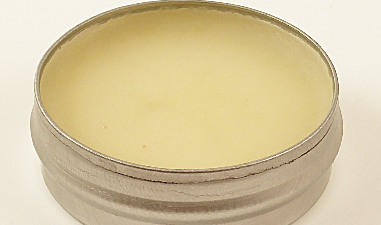 Beeswax Lip Gloss Country Beessentials