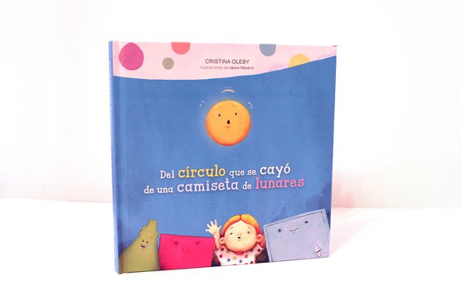 Del círculo que se cayó de una camiseta de lunares - Jesús Navarro