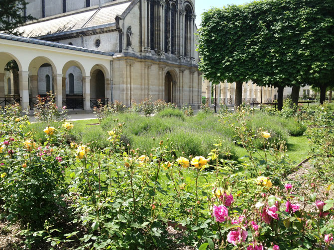 HOPITAL CORENTIN CELTON ISSY LES MOULINEAUX