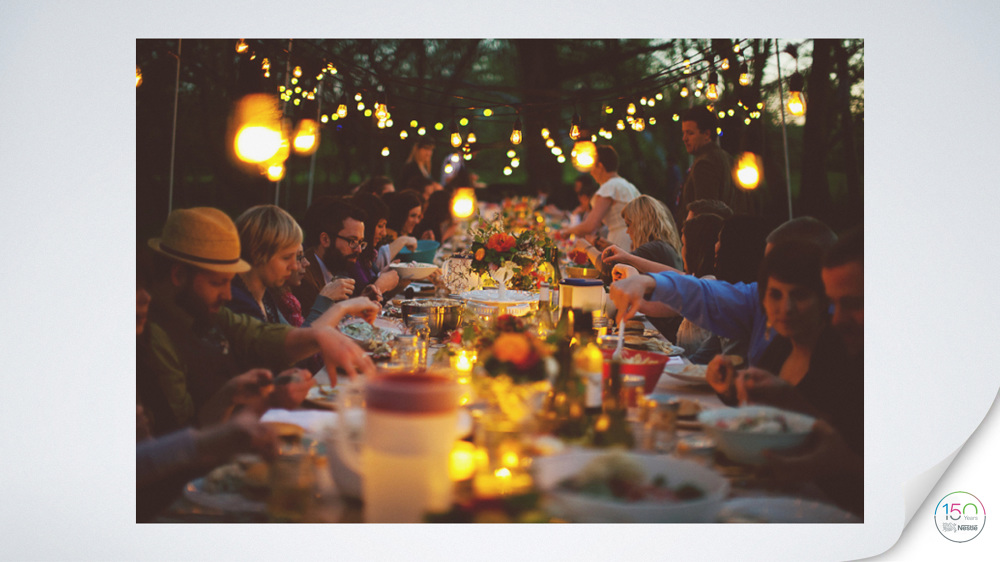 Nestlé Longest Dining Table in the World sharonmees