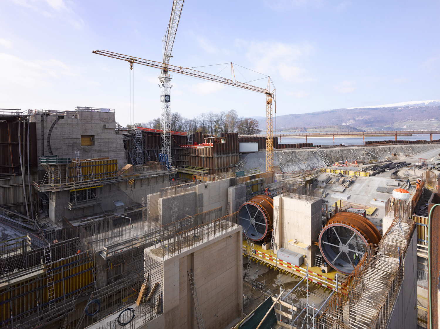 Wasserkraftwerk Hagneck, Penzel Valier ATLAS OF PLACES