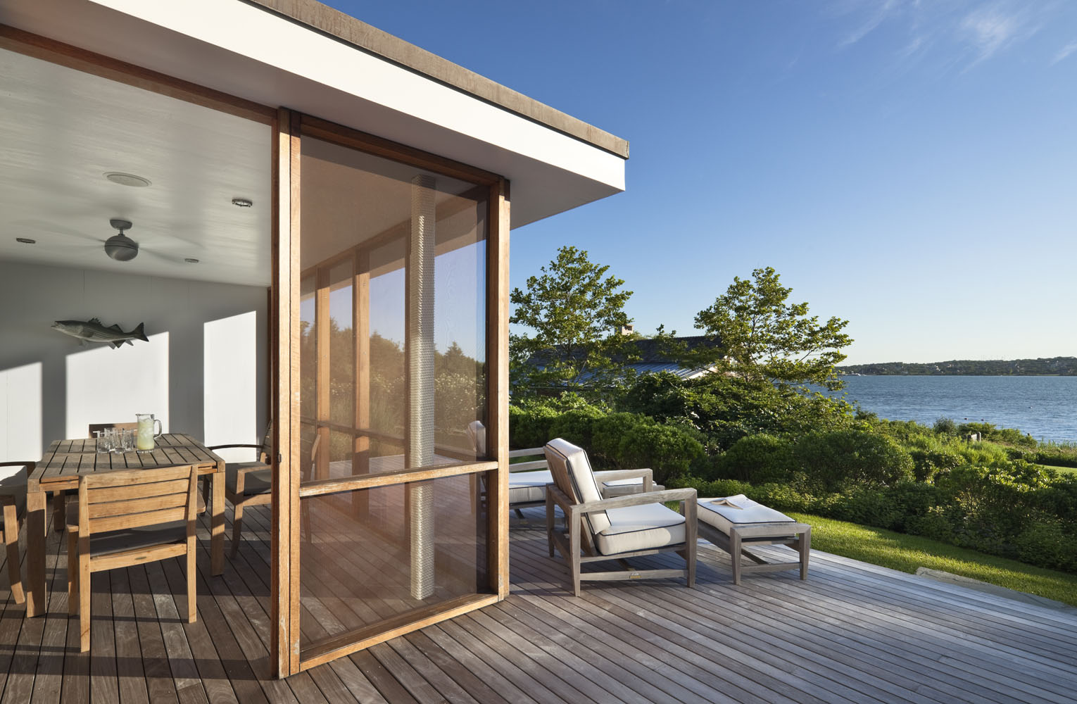 Montauk Lake House Robert Young Architecture & Interiors