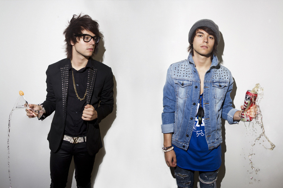 Ready set joey. The ready set.