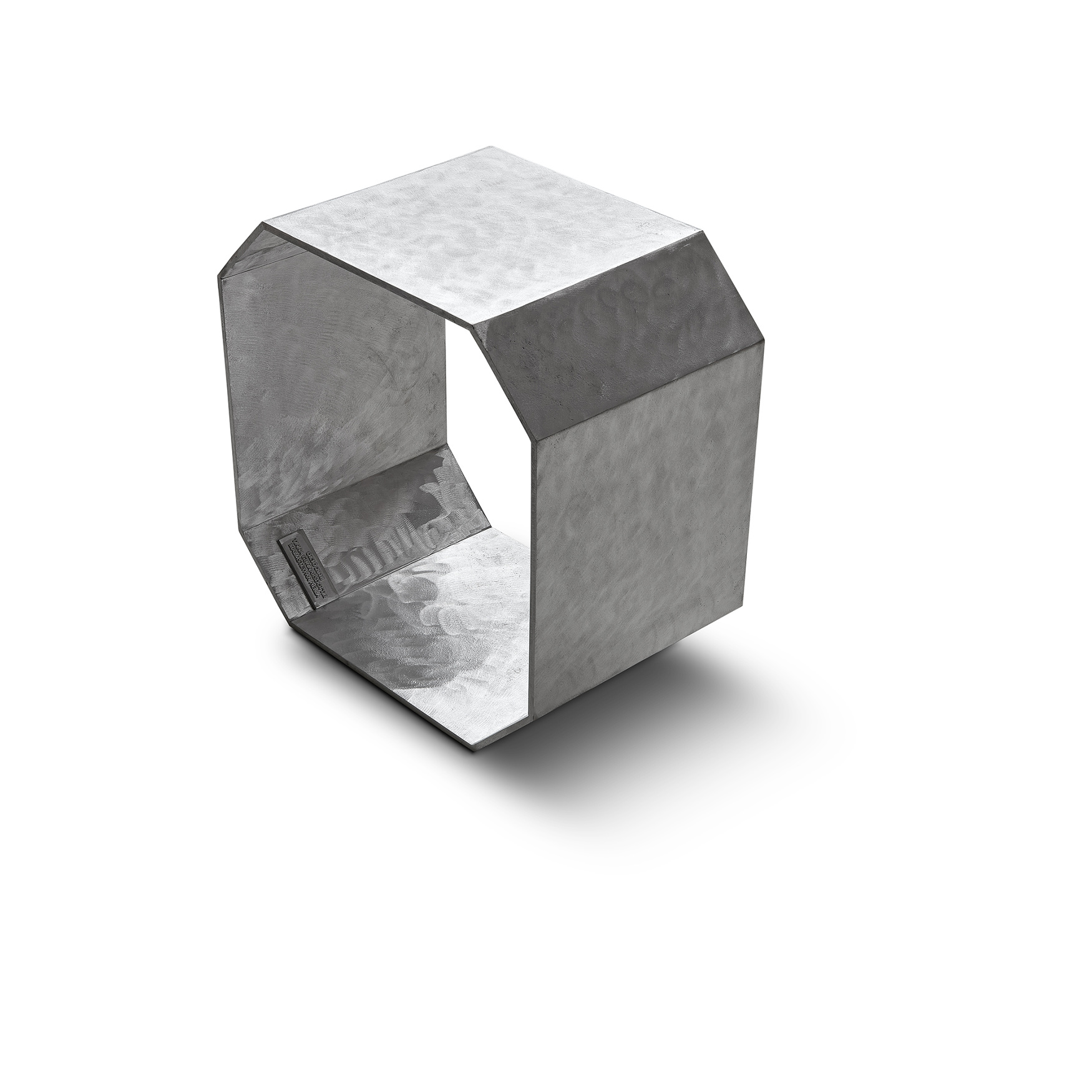 OKTÓ cast-aluminium object, 2018