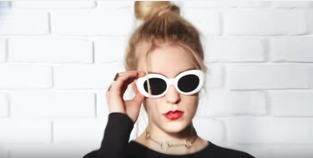 Duplo Nadine Engel Styling Fashion And Set Stylist
