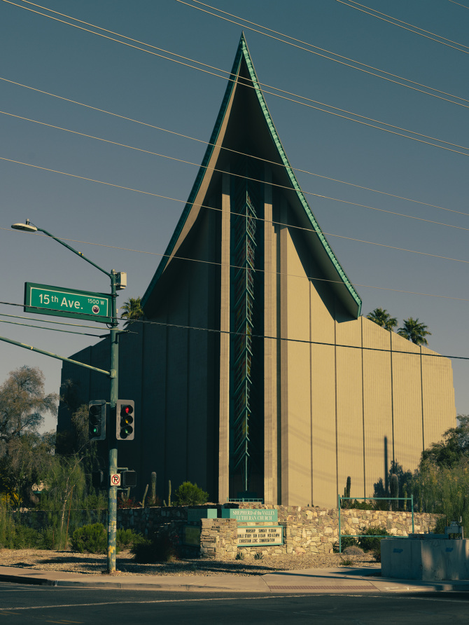 SHEPHERD OF THE VALLEY LUTHERAN CHURCH - Romain Laprade - Photographer