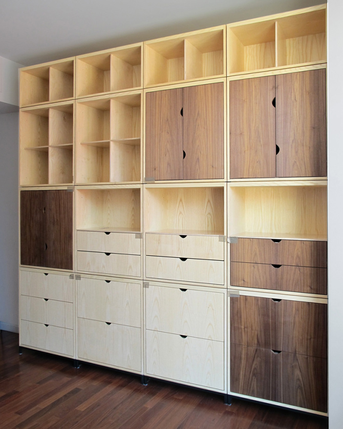 Parallel Guide Wall Storage STORAGE CONTINUUM - GELPI PROJECTS
