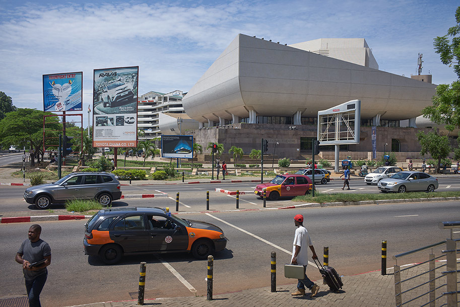 National Theatre of GhanaAccra Ghana - Julien lanoo