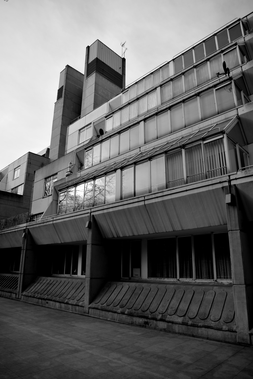WC1N 1BS - Concrete London